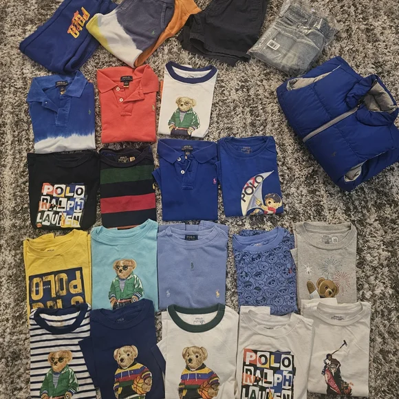 Polo by Ralph Lauren Boys' Blue & Multicolor Bear Graphic T-Shirt Collection - Picture 2 of 6